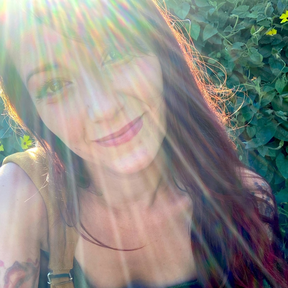 Meet your Posher, Chloe